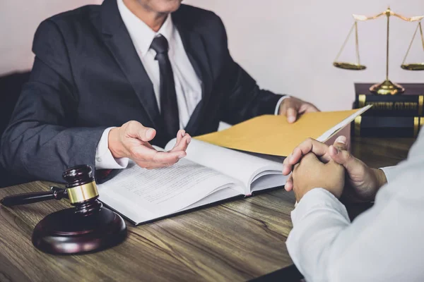 Liquidación de sucesiones en Medellín: Pasos y recomendaciones legales 3 impuestos sobre herencias