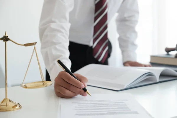 Sejuin Firma de Abogados: compromiso real con tu tranquilidad legal 4 emprender en medellin