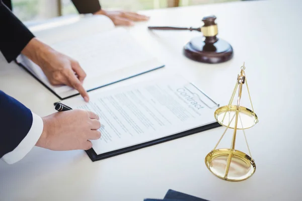 Evita que tus bienes se pierdan por mal manejo legal: Sejuin te asesora en todo el proceso 1 abogados negocios